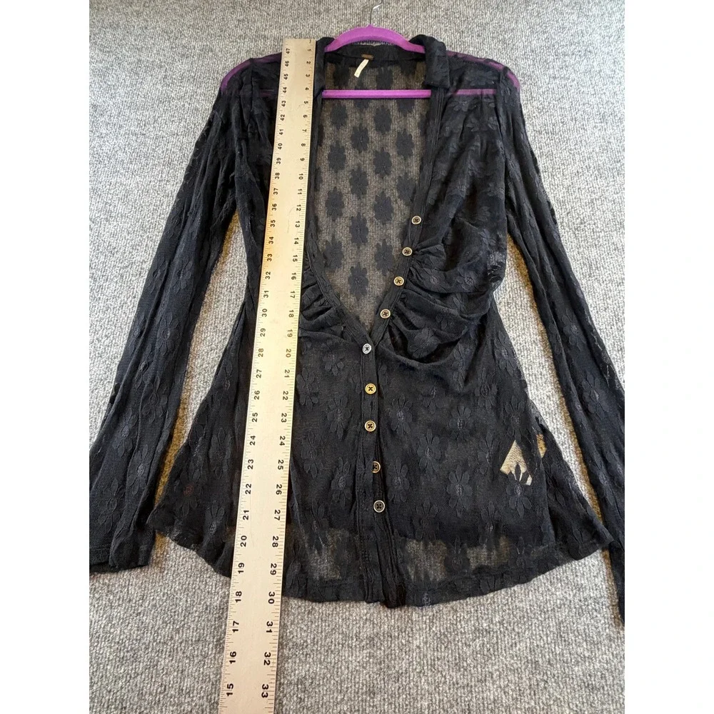 Free People Black Floral Lace Ruched V-Neck Long Sleeve Blouse Medium